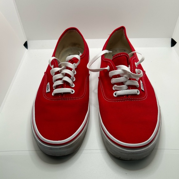 Vans - Picture 6 of 8